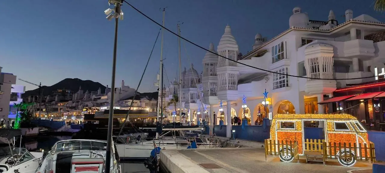 Apartamento Puerto Marina Apartment Benalmadena